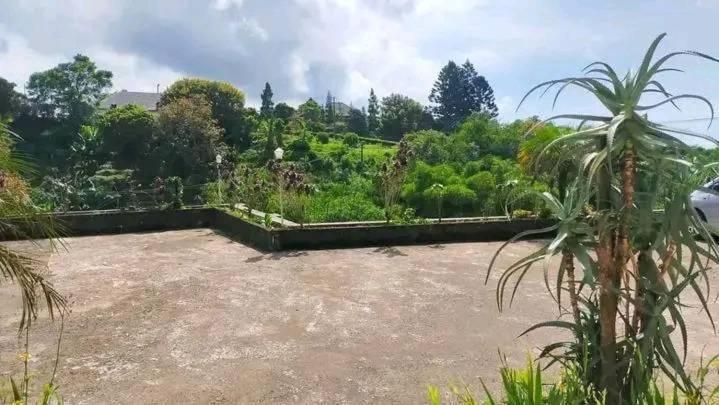 Villa Puncak Resort Cikundul Экстерьер фото